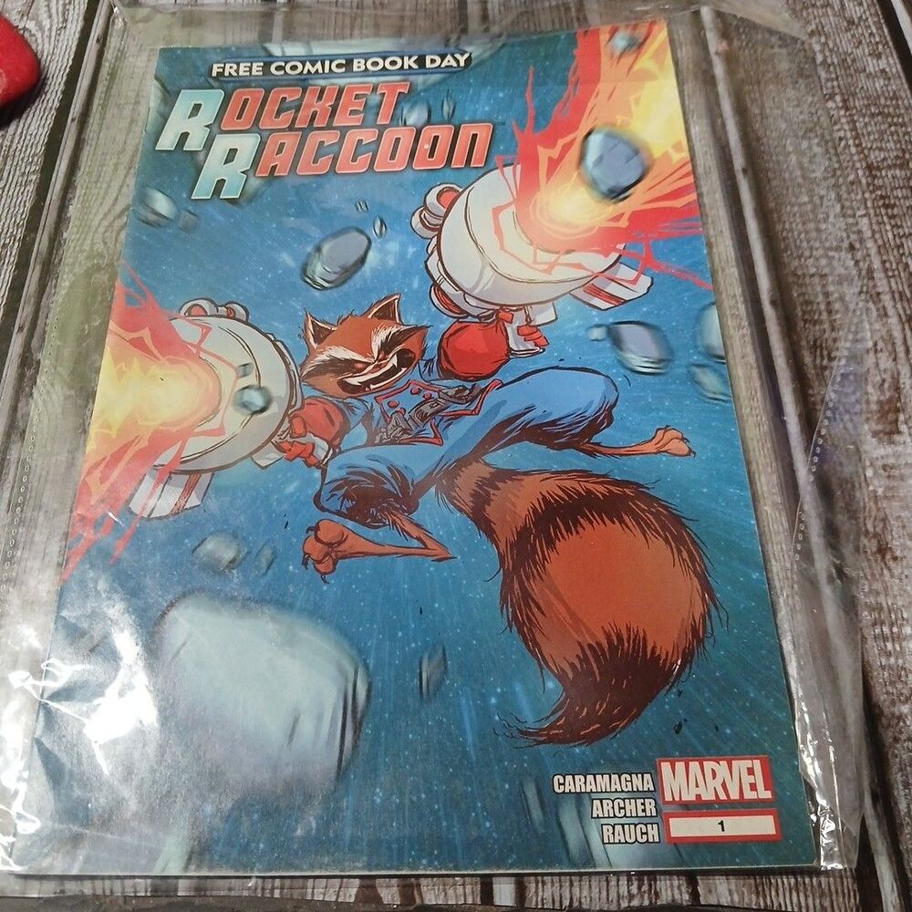 Rocket Raccoon Free Comic Book Day FCBD #1  (MARVEL 2014) - SKOTTIE YOUNG COVER